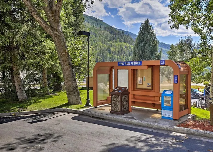 Vail Ski Condo W/ Mtn Views & Shuttle Service!